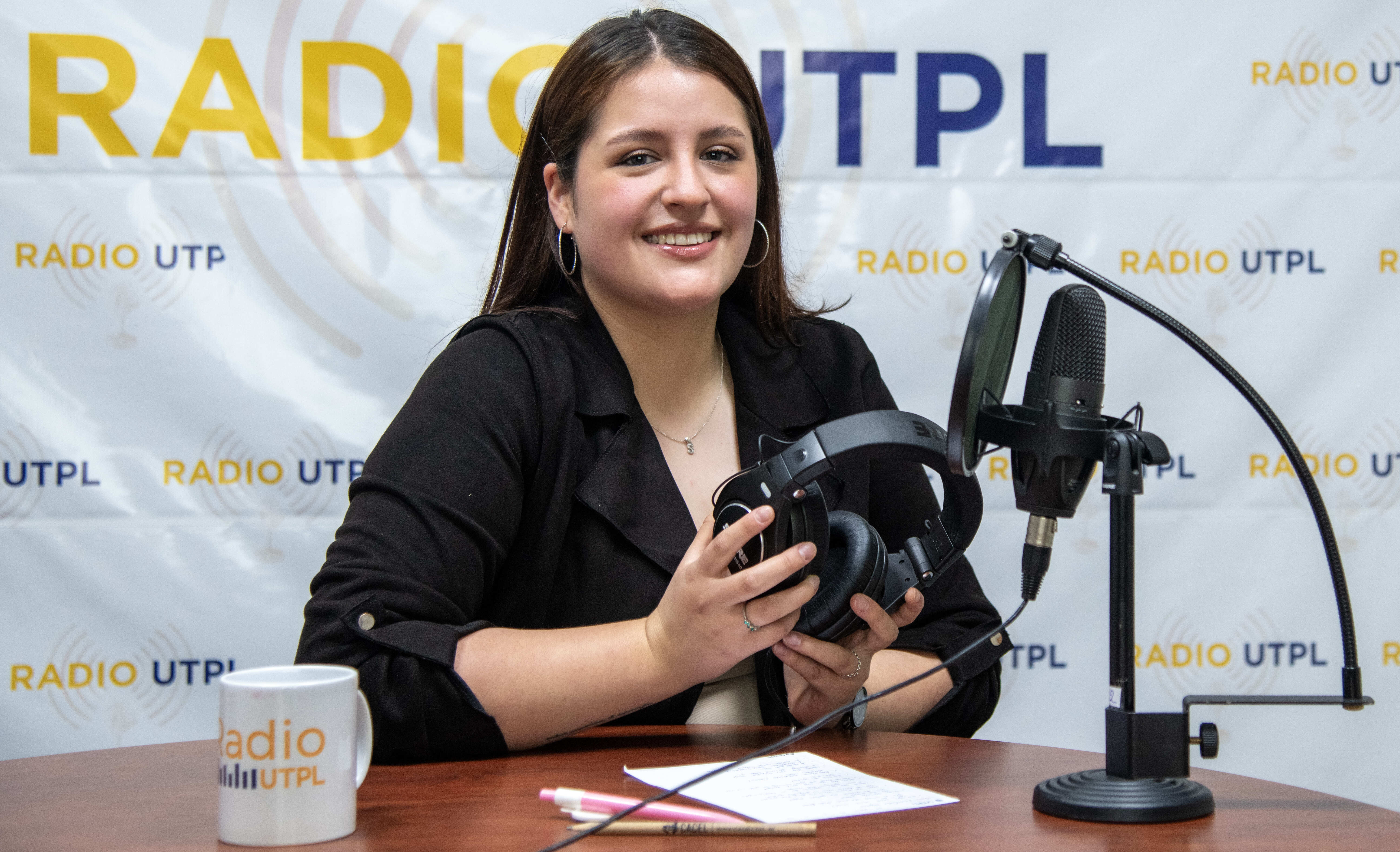 monica loyola